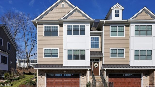 8 Mikula Way, Florham Park Boro, NJ 07932