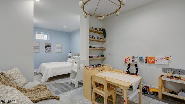 8 Mikula Way, Florham Park Boro, NJ 07932