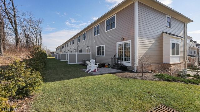 8 Mikula Way, Florham Park Boro, NJ 07932