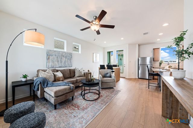 2107 Hofstaat, New Braunfels, TX 78130