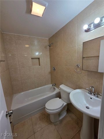 573 Figuera AVE 583, Fort Myers, FL 33905