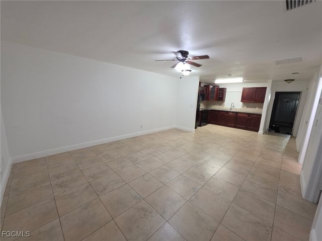 573 Figuera AVE 583, Fort Myers, FL 33905
