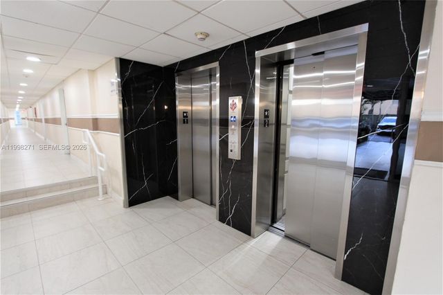 4550 NW 9th St 811E, Miami, FL 33126