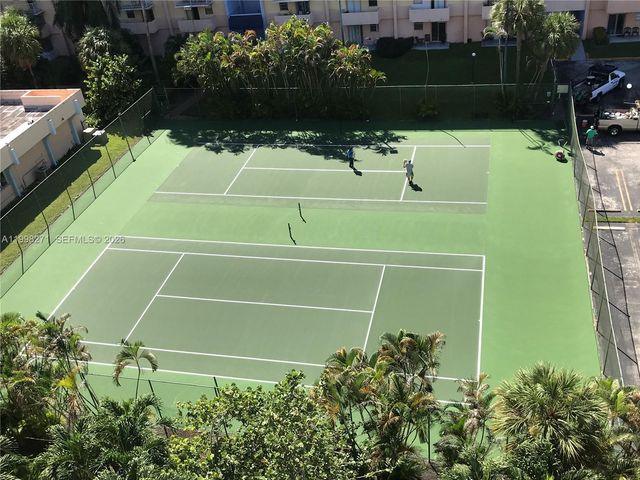 4550 NW 9th St 811E, Miami, FL 33126