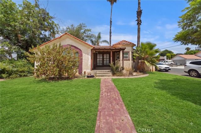 3405 Strong, Riverside, CA 92501