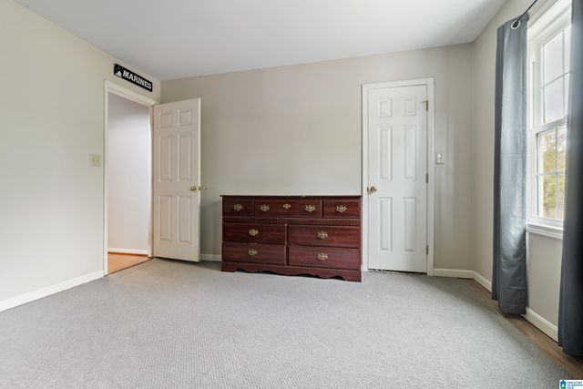 1926 PLEASANT RIDGE LOOP, Sylacauga, AL 35150