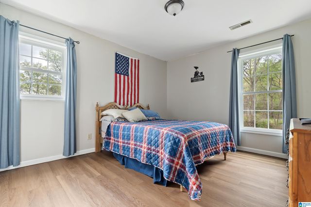 1926 PLEASANT RIDGE LOOP, Sylacauga, AL 35150