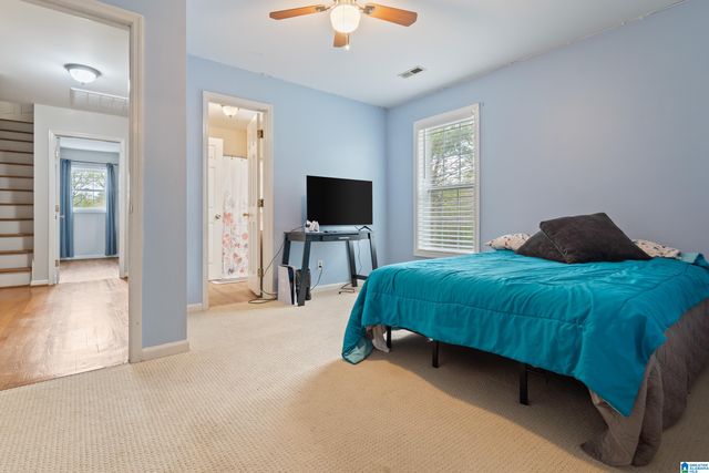 1926 PLEASANT RIDGE LOOP, Sylacauga, AL 35150