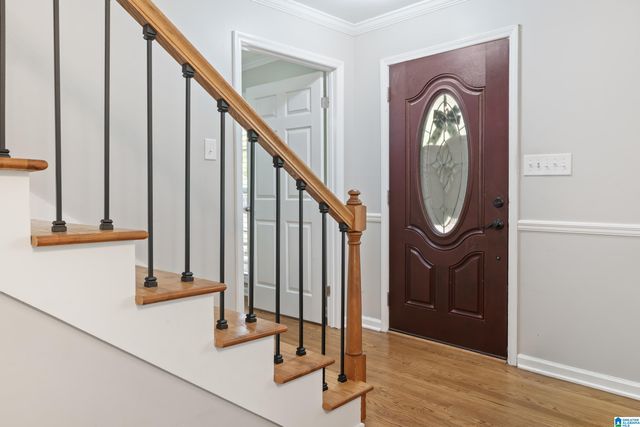 1926 PLEASANT RIDGE LOOP, Sylacauga, AL 35150