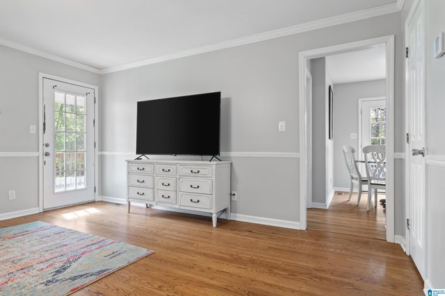 1926 PLEASANT RIDGE LOOP, Sylacauga, AL 35150