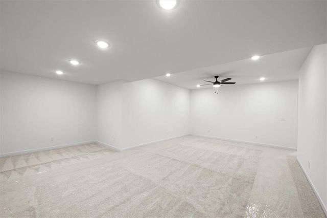 2615 SW Tracker Lane, Lee's Summit, MO 64082