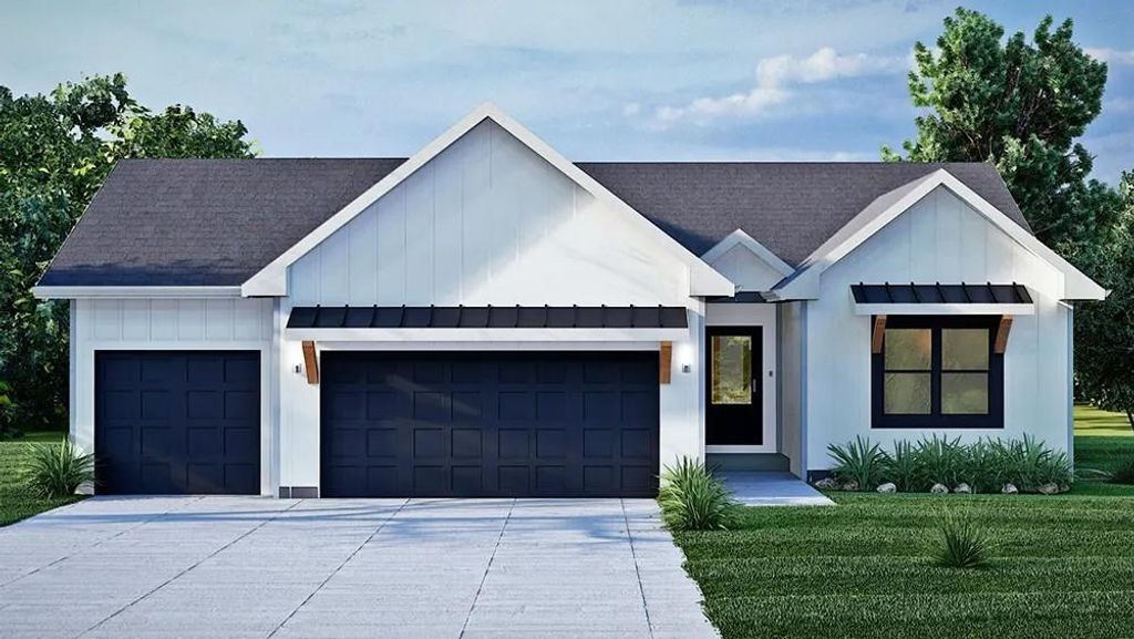 2615 SW Tracker Lane, Lee's Summit, MO 64082