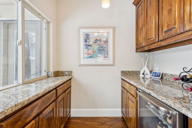 6830 Gateridge Drive, Dallas, TX 75254