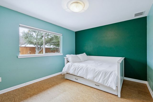 6830 Gateridge Drive, Dallas, TX 75254