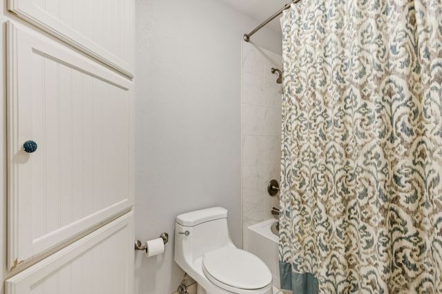 6830 Gateridge Drive, Dallas, TX 75254