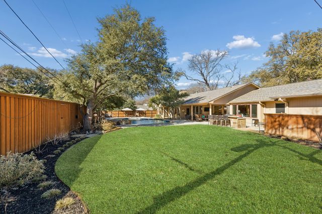 6830 Gateridge Drive, Dallas, TX 75254