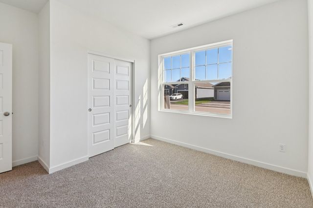25515 W Thicket Lane, Plainfield, IL 60544