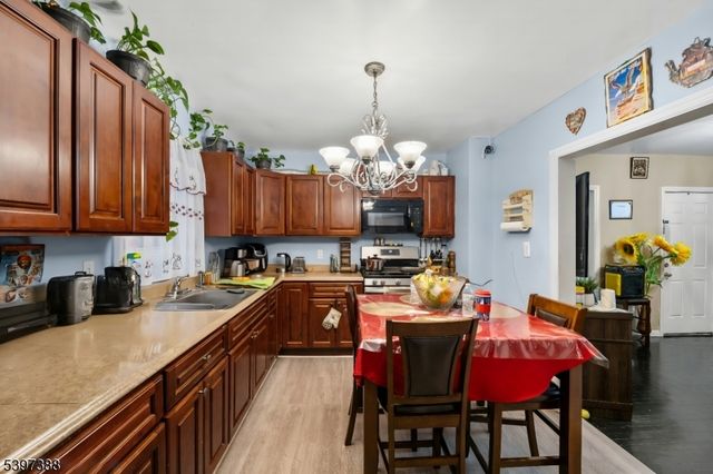 338 Manson Pl, Plainfield City, NJ 07063