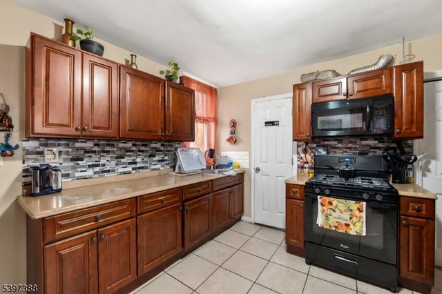 338 Manson Pl, Plainfield City, NJ 07063