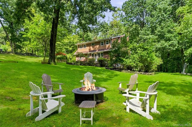 61 Bowe Lane, Lagrangeville, NY 12540