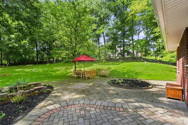 61 Bowe Lane, Lagrangeville, NY 12540