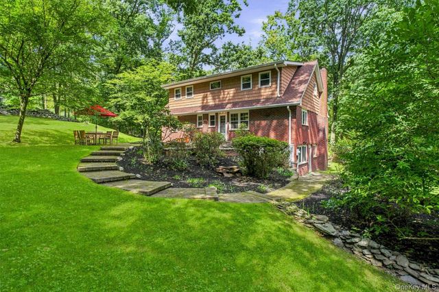 61 Bowe Lane, Lagrangeville, NY 12540