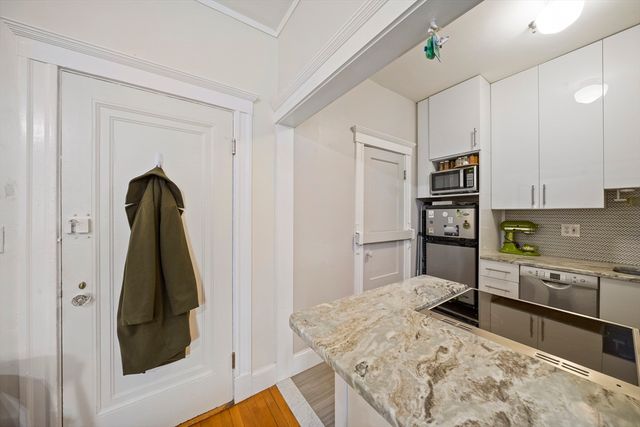74 Fenway 35, Boston, MA 02115