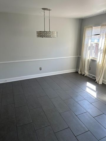4865 Dierker Road, Columbus, OH 43220