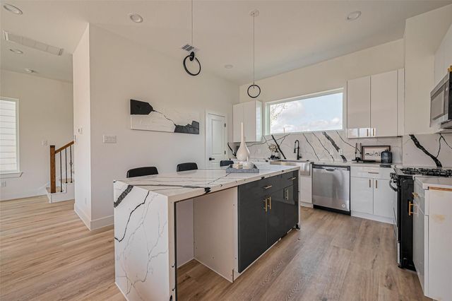 4207 Ward Street, Houston, TX 77021