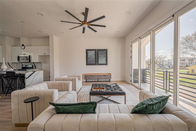 4207 Ward Street, Houston, TX 77021