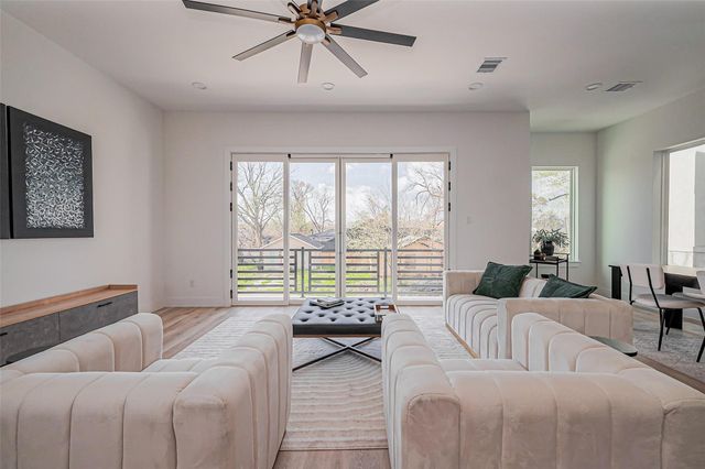 4207 Ward Street, Houston, TX 77021