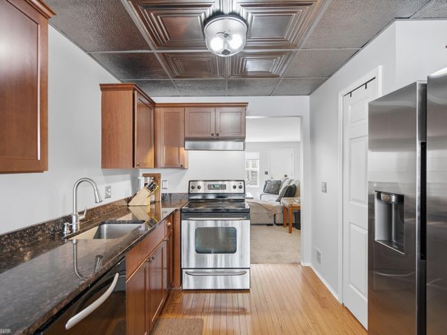 157 Evergreen Trail, Lake Orion, MI 48362