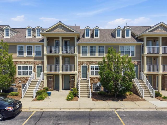157 Evergreen Trail, Lake Orion, MI 48362