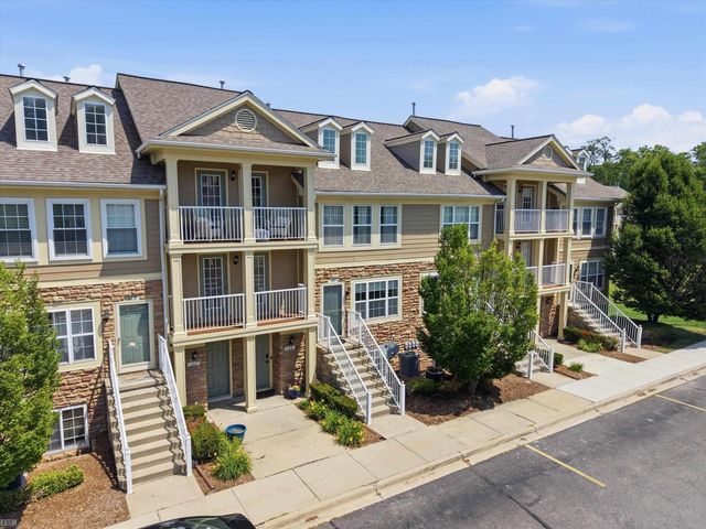 157 Evergreen Trail, Lake Orion, MI 48362