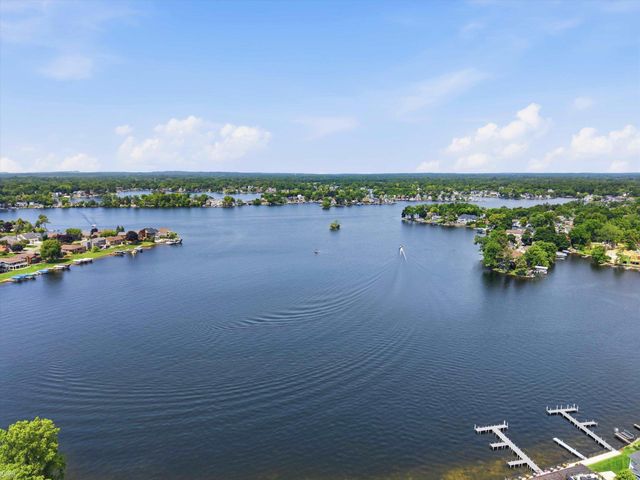 157 Evergreen Trail, Lake Orion, MI 48362