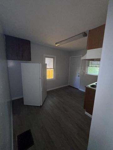 2155 Schenley Drive, Columbus, OH 43219