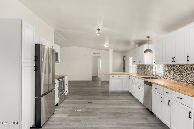 19305 E BLACK ROCK Trail, Florence, AZ 85132