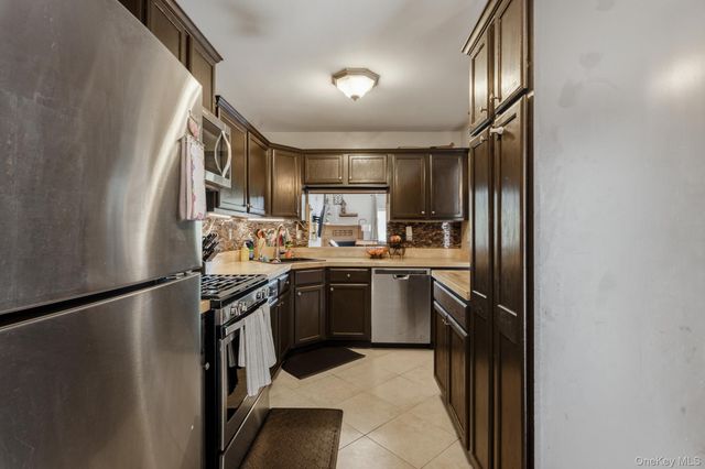94 Broadlawn Drive, Central Islip, NY 11722