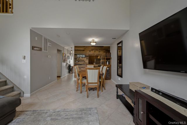 94 Broadlawn Drive, Central Islip, NY 11722
