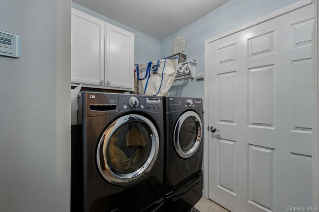 94 Broadlawn Drive, Central Islip, NY 11722