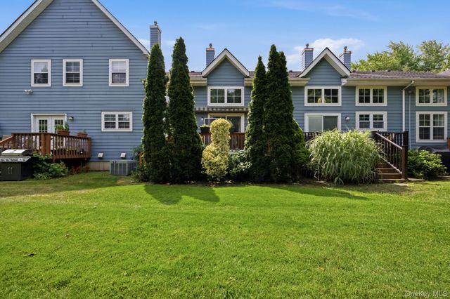 94 Broadlawn Drive, Central Islip, NY 11722