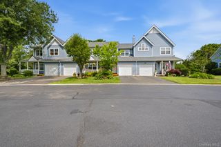 94 Broadlawn Drive, Central Islip, NY 11722