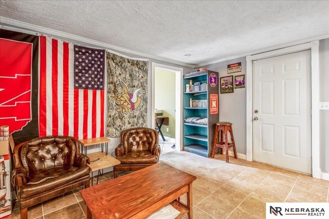 6322 Hamilton Street, Omaha, NE 68132