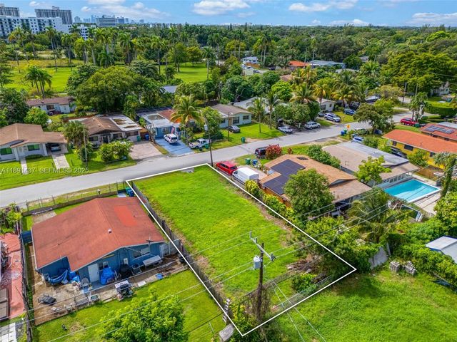 1453 NE 117th Street, Miami, FL 33161