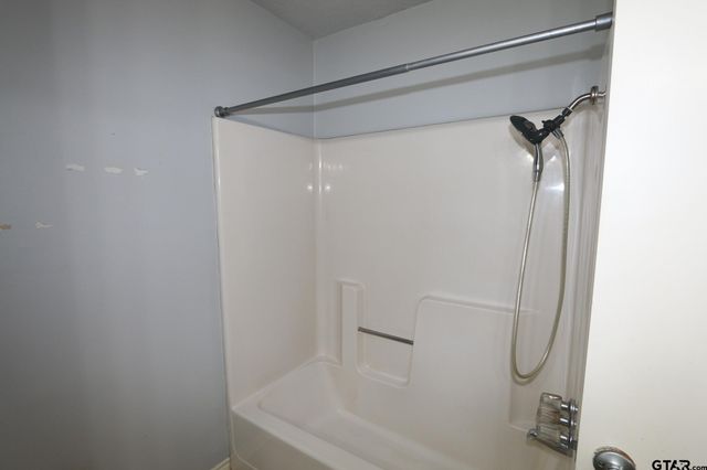 963 Creekside Drive, Tyler, TX 75703