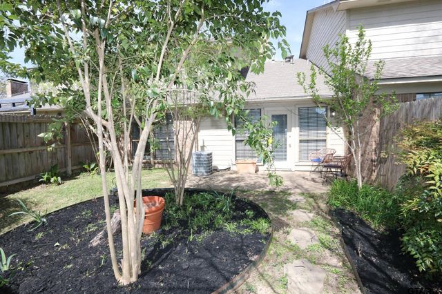 963 Creekside Drive, Tyler, TX 75703