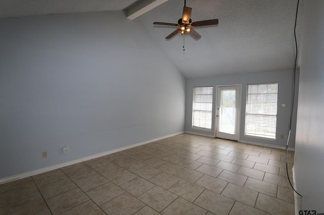 963 Creekside Drive, Tyler, TX 75703