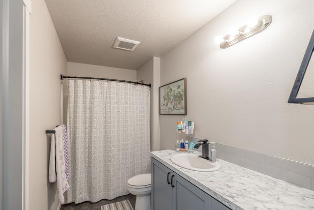 6670 Stoneridge Way, Nine Mile Falls, WA 99006