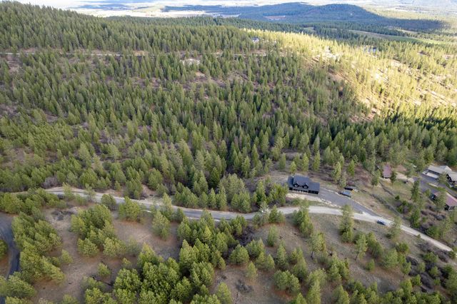 6670 Stoneridge Way, Nine Mile Falls, WA 99006