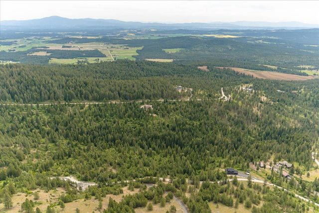 6670 Stoneridge Way, Nine Mile Falls, WA 99026